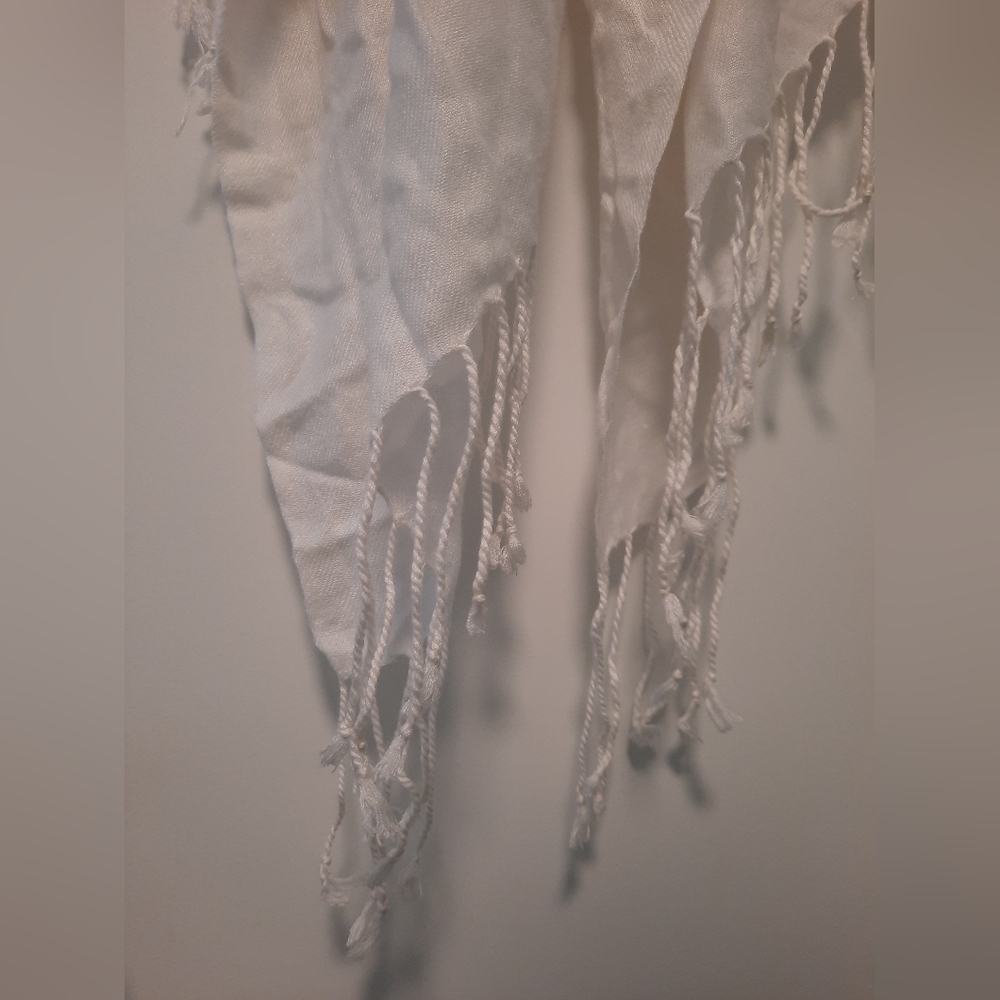 Ivory Fringe Scarf